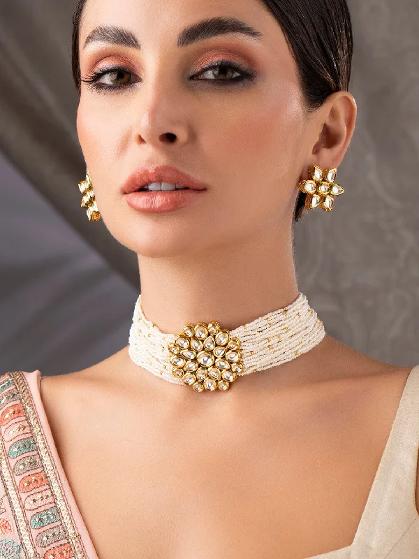 Flecked enamel necklace-Rubans Luxury 24K Gold Plated Handcrafted Kundan & White Pearls Choker Set