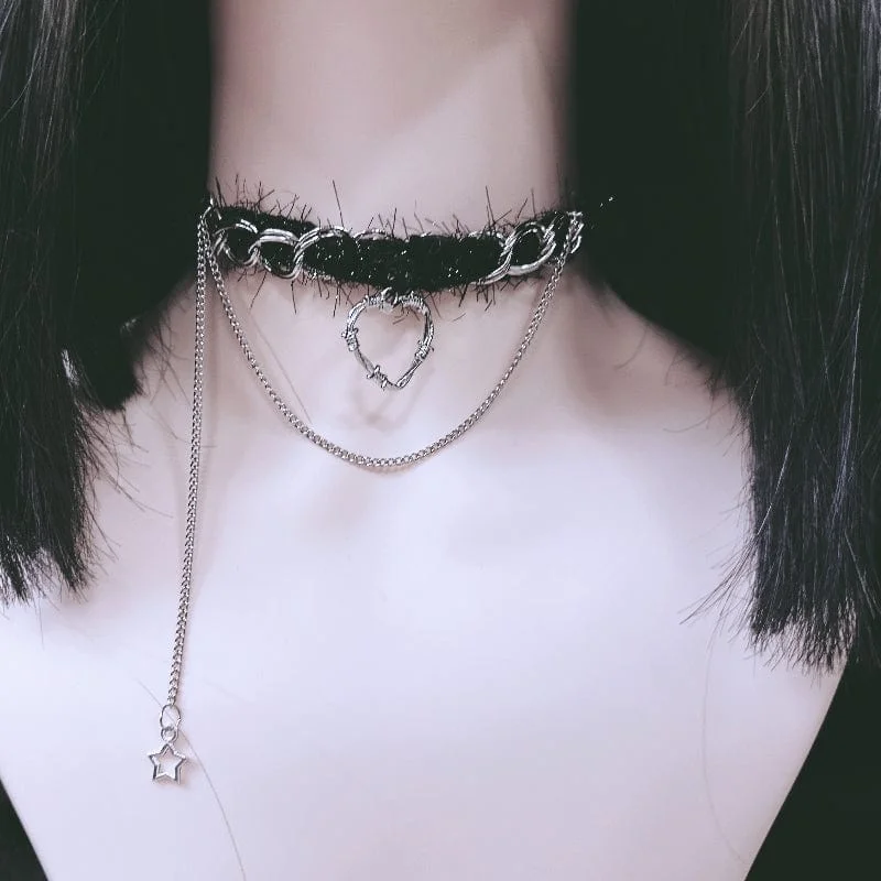 Embossed gem necklace-Women's Punk Ribbon Heart Chain Choker