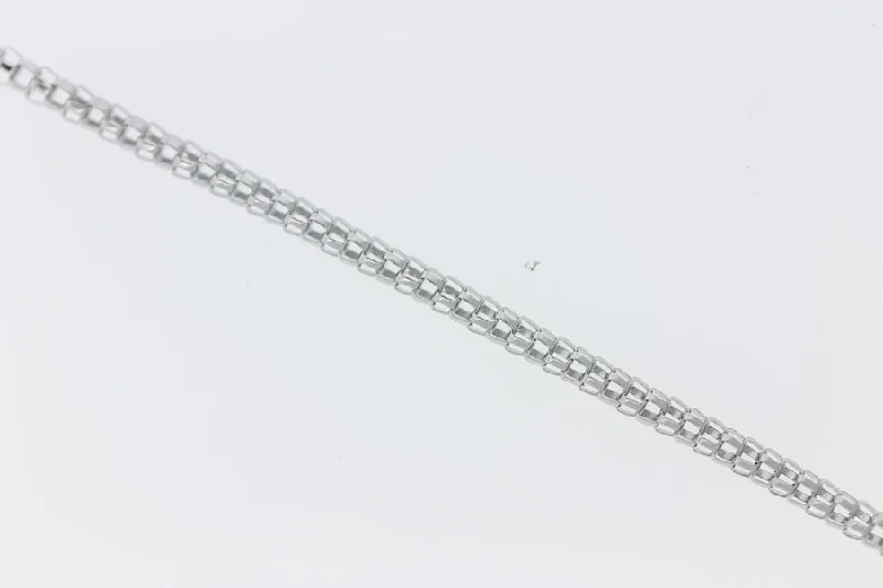 STAINLESS STEEL NECKLACE