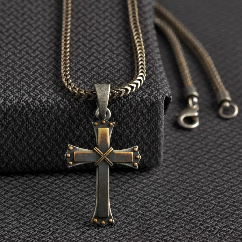 Twister Men's Antique Silver Cross Necklace