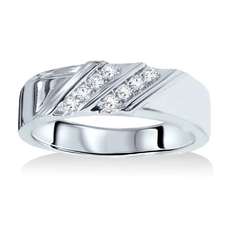 Low-set gem ring-14k White Gold 1/10ct TDW Men's Diamond Wedding Ring