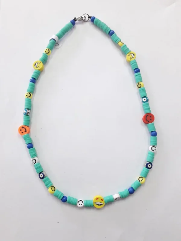 Pointed stone necklace-Beaded Necklace With Smiley