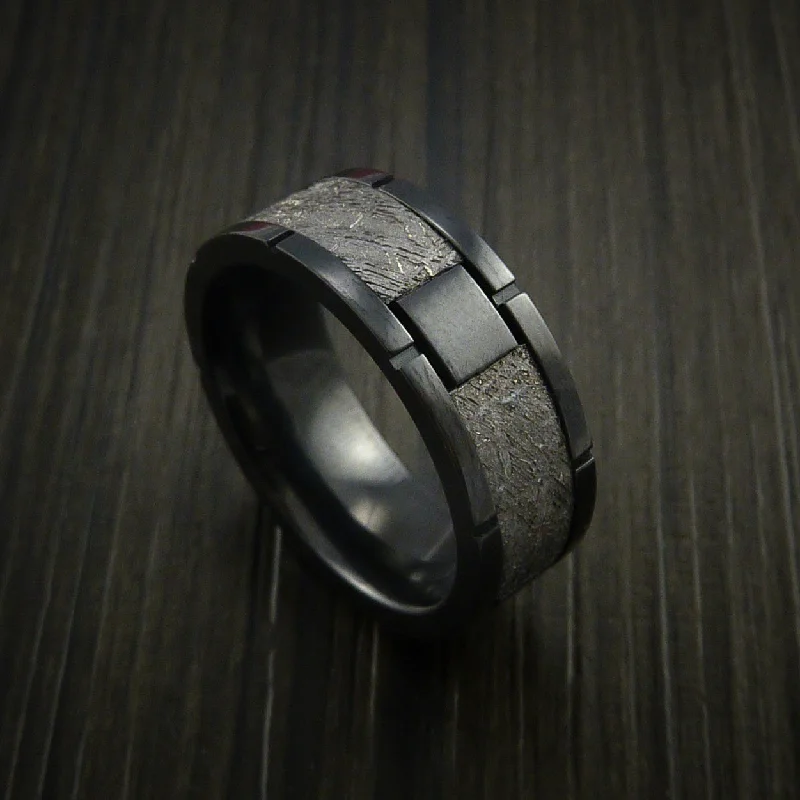 Glimmering crystal ring-Gibeon Meteorite in Black Zirconium Wedding Men's Band