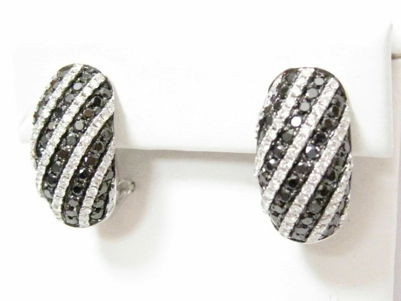 Six-gem earrings-3.26 TCW Natural Round Black & White Diamonds Huggie Earrings VS2 14k White Gold