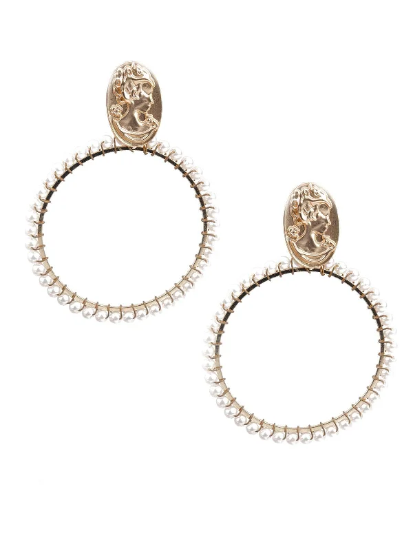 Faint finish earrings-Odette Women Classy Gold And White Hoop Earrings