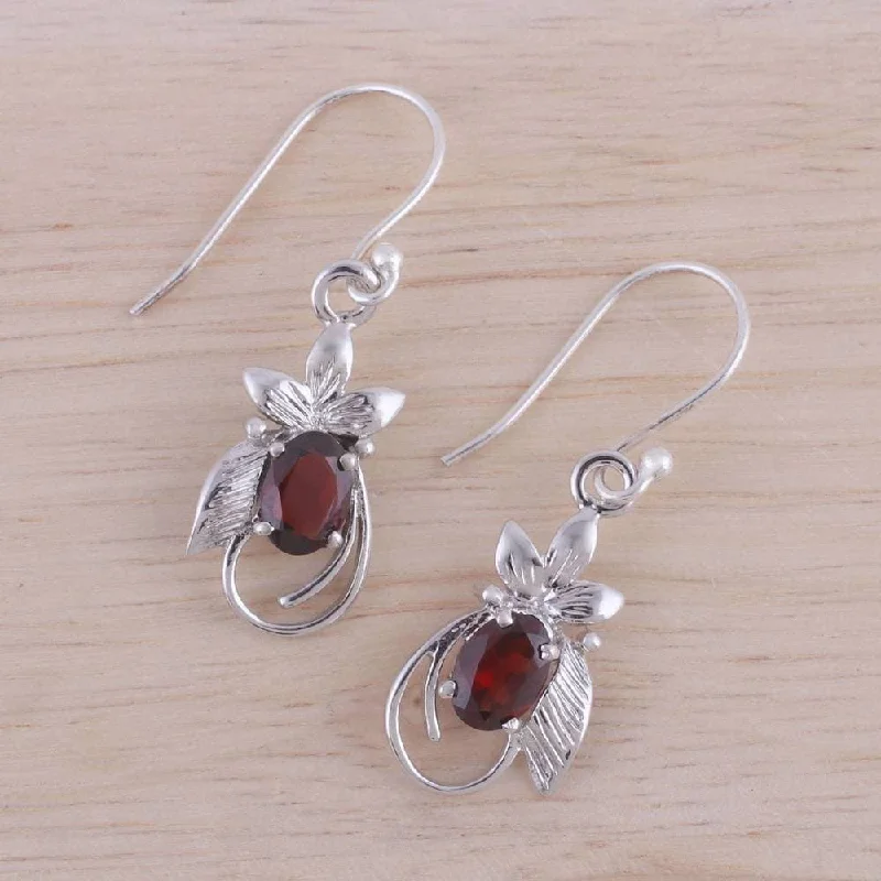 Rough-cut sapphire earrings-Handmade Rhodium Plated Sterling Silver 'Red Buds' Garnet Earrings (India)