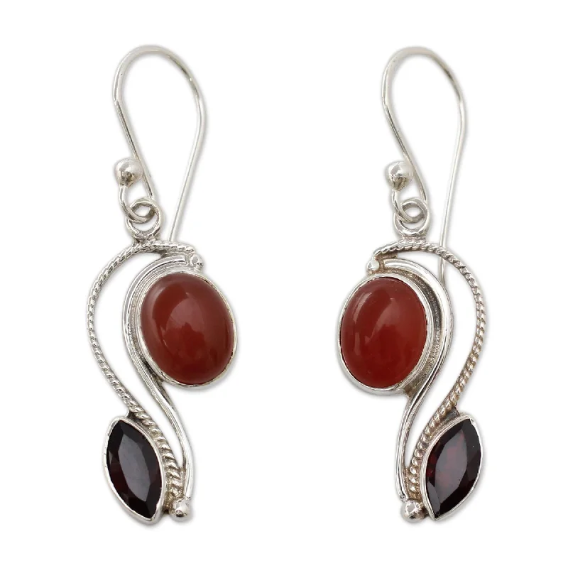 Crest motif earrings-Handmade Sterling Silver 'Colorful Curves' Carnelian Garnet Earrings (India)