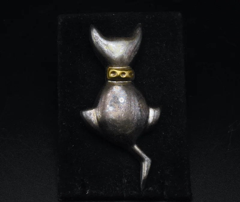 Vintage Handmade Sterling Silver Cat Brooch