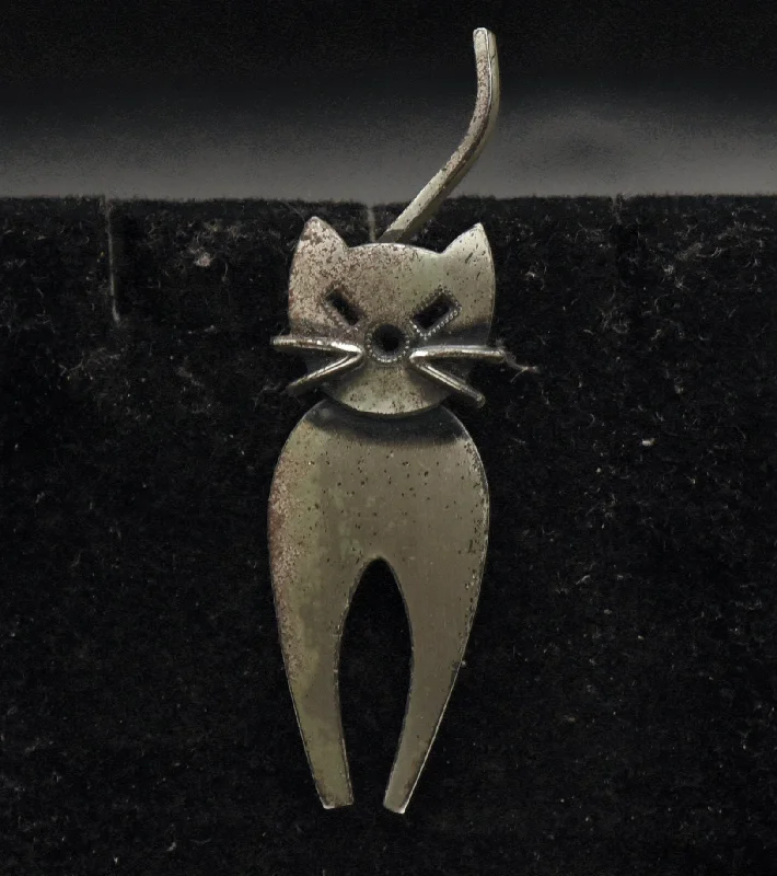 Danecraft - Vintage Sterling Silver Cat Brooch